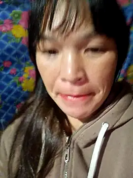 Snapshot of chipu06 chatting on 13, 11, 2025 chipu06 online show from 13, 11, 2025