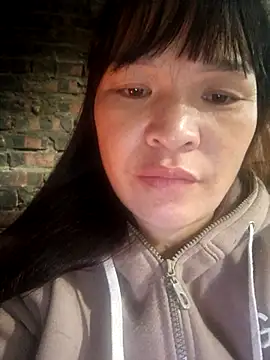 Snapshot of chipu06 chatting on 14, 11, 2025 chipu06 online show from 14, 11, 2025