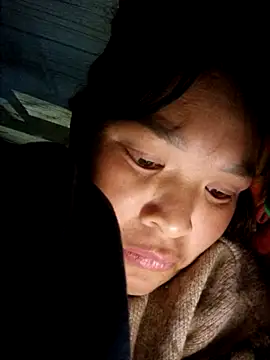 Snapshot of chipu06 chatting on 19, 11, 2025 chipu06 online show from 19, 11, 2025