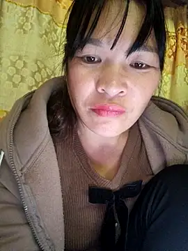 Snapshot of chipu06 chatting on 2, 12, 2025 chipu06 online show from 2, 12, 2025