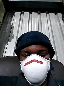 Snapshot of loVbRo1 chatting on 25, 10, 2025 loVbRo1 online show from 25, 10, 2025