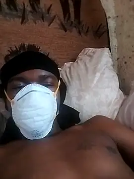 Snapshot of loVbRo1 chatting on 9, 11, 2025 loVbRo1 online show from 9, 11, 2025