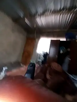 Snapshot of loVbRo1 chatting on 18, 11, 2025 loVbRo1 online show from 18, 11, 2025