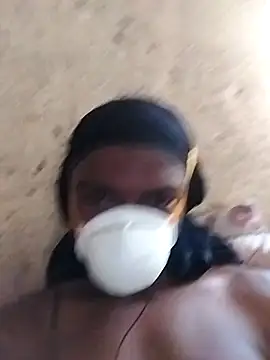 Snapshot of loVbRo1 chatting on 5, 12, 2025 loVbRo1 online show from 5, 12, 2025