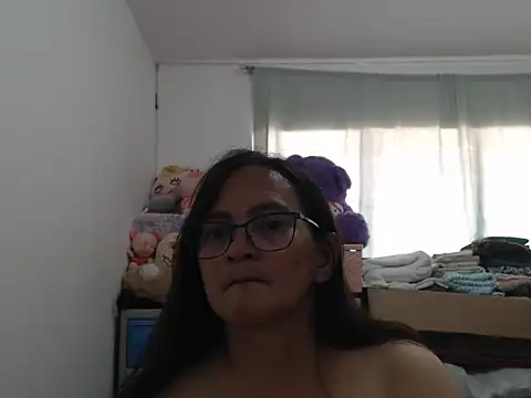 Snapshot of Kinkybela2025 chatting on 26, 10, 2025 Kinkybela2025 online show from 26, 10, 2025