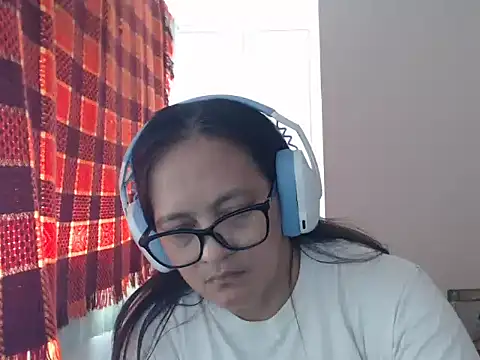 Kinkybela2025 online show from 8, 5, 2026