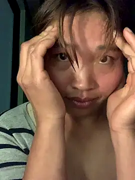 Snapshot of sowbibi chatting on 28, 10, 2025 sowbibi online show from 28, 10, 2025