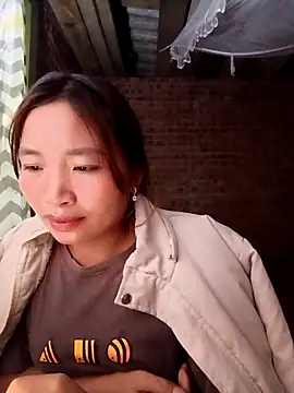 Snapshot of sowbibi chatting on 15, 11, 2025 sowbibi online show from 15, 11, 2025