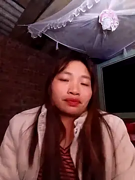 Snapshot of sowbibi chatting on 5, 12, 2025 sowbibi online show from 5, 12, 2025