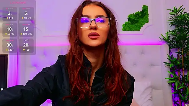 ElisaCharm online show from 11, 2, 2026