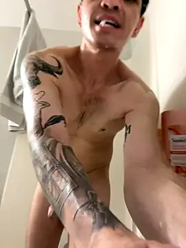 Snapshot of Orlando702@xh chatting on 17, 11, 2025 Orlando702xh online show from 17, 11, 2025