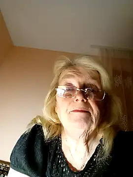 AmyLove353 online show from 15, 11, 2025