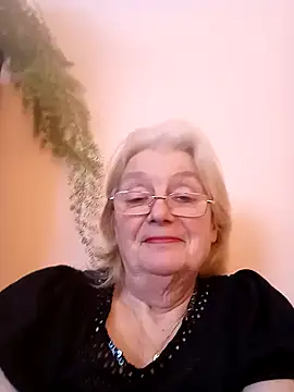 AmyLove353 online show from 11, 1, 2026