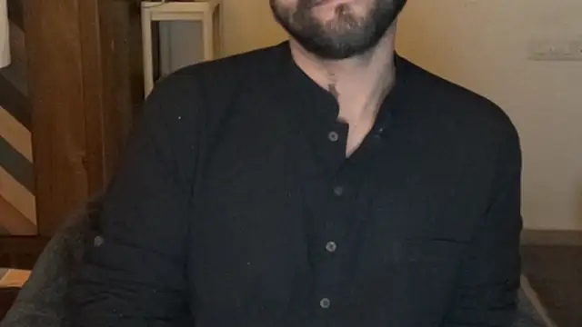 Snapshot of MakeMeAwareAah chatting on 29, 11, 2025 MakeMeAwareAah online show from 29, 11, 2025