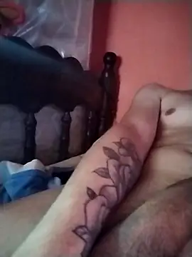 Snapshot of Danii2005 chatting on 5, 12, 2025 Danii2005 online show from 5, 12, 2025