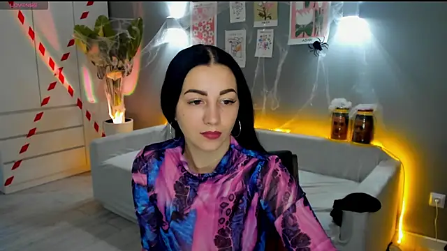 Snapshot of Mira_Harlow chatting on 27, 10, 2025 Mira Harlow online show from 27, 10, 2025