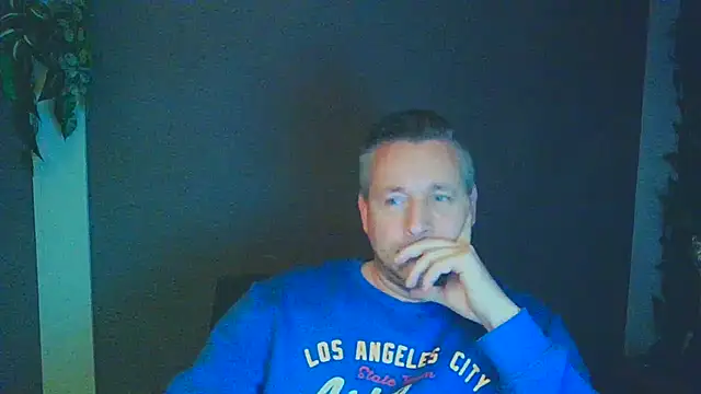 Woody Longbong online show from 4, 11, 2025