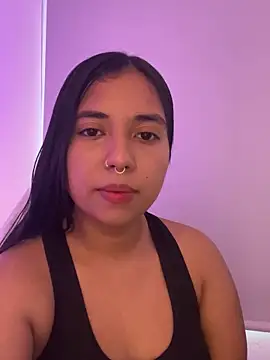 Snapshot of aly_nicols chatting on 29, 10, 2025 aly nicols online show from 29, 10, 2025