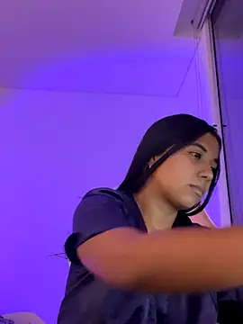 Snapshot of aly_nicols chatting on 7, 11, 2025 aly nicols online show from 7, 11, 2025