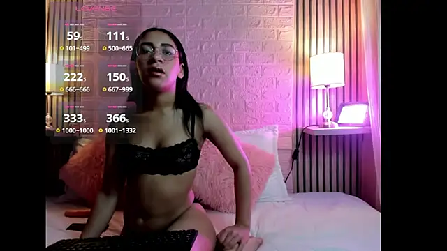 medussa sexi online show from 8, 11, 2025