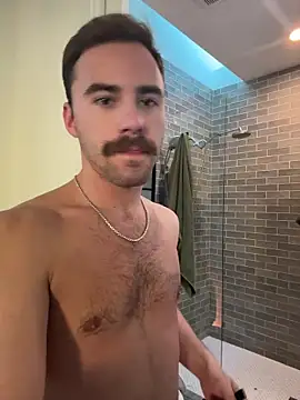 Snapshot of bobbyatx chatting on 7, 11, 2025 bobbyatx online show from 7, 11, 2025