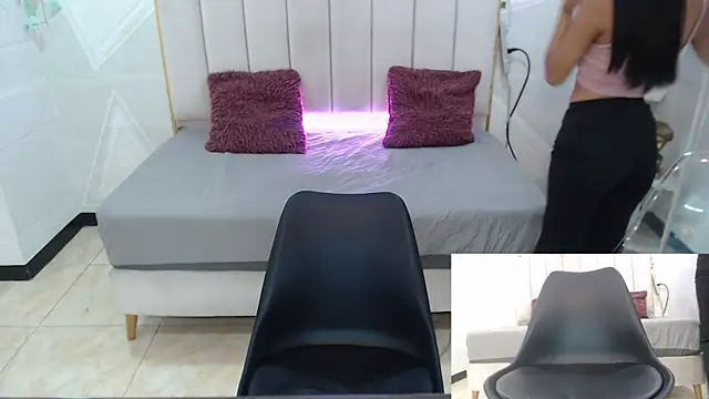 Sidney Brownn online show from 26, 10, 2025