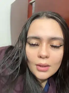 Selena Roa online show from 7, 4, 2026