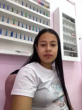 PaulaCruz01 online show from 13, 11, 2025