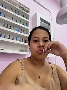 PaulaCruz01 online show from 6, 2, 2026