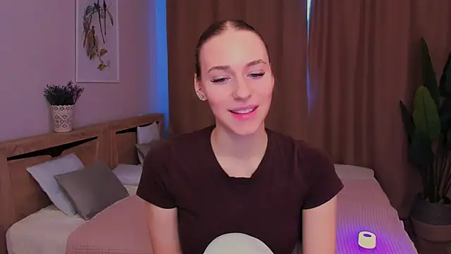 sassy cutie online show from 4, 2, 2026