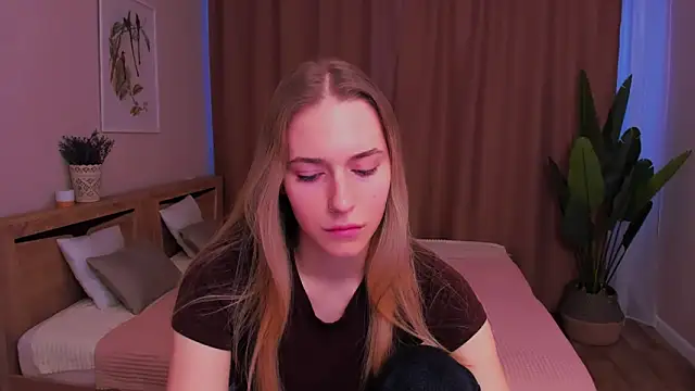 sassy cutie online show from 13, 2, 2026