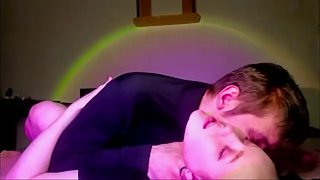 Jenny Couple online show from 21, 12, 2025