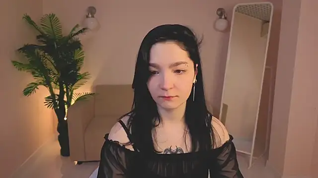 Snapshot of Linda_Sweetiest chatting on 24, 11, 2025 Linda Sweetiest online show from 24, 11, 2025