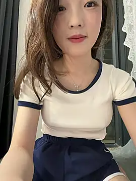 Snapshot of meimei_x chatting on 23, 4, 2026 meimei x online show from 23, 4, 2026