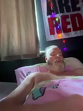 fortheloveofheels74 online show from 22, 4, 2026