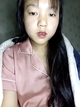 Quynhsumon online show from 4, 2, 2026