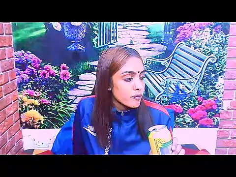 IndianPretty1 online show from 2, 11, 2025