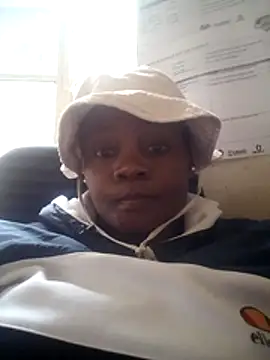 Snapshot of blackbeautyxx92 chatting on 3, 11, 2025 blackbeautyxx92 online show from 3, 11, 2025