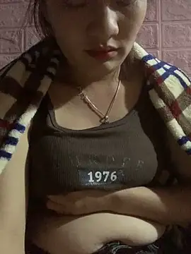 Snapshot of Lara-11 chatting on 15, 11, 2025 Lara-11 online show from 15, 11, 2025