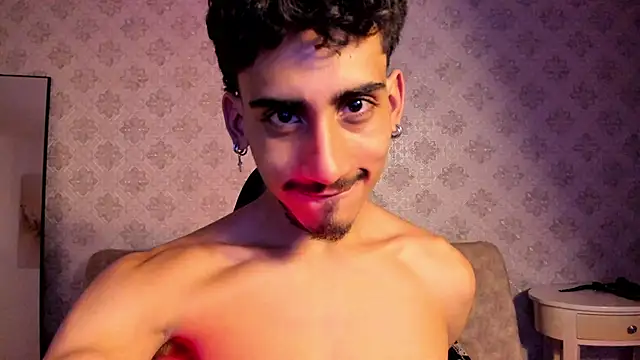 Snapshot of Mr_Strike chatting on 24, 11, 2025 Mr Strike online show from 24, 11, 2025