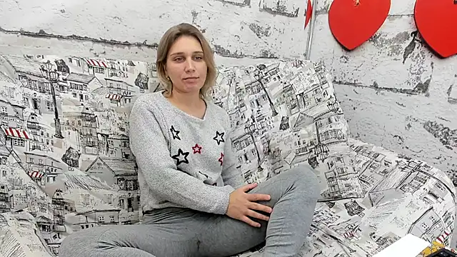 Snapshot of Tenderly_Sophie chatting on 22, 10, 2025 Tenderly Sophie online show from 22, 10, 2025