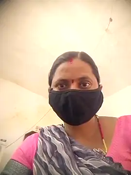 Snapshot of QRESABABY chatting on 22, 10, 2025 QRESABABY online show from 22, 10, 2025