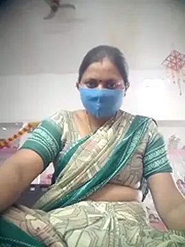 Snapshot of QRESABABY chatting on 3, 11, 2025 QRESABABY online show from 3, 11, 2025