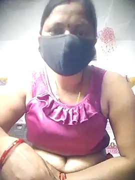 Snapshot of QRESABABY chatting on 4, 11, 2025 QRESABABY online show from 4, 11, 2025