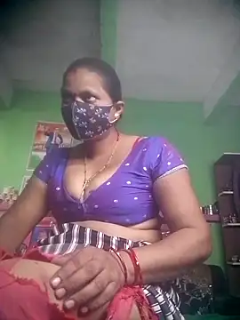 Snapshot of QRESABABY chatting on 7, 11, 2025 QRESABABY online show from 7, 11, 2025