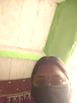 Snapshot of QRESABABY chatting on 27, 11, 2025 QRESABABY online show from 27, 11, 2025