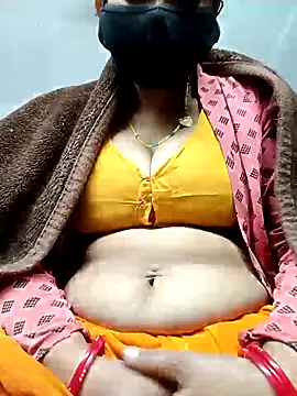 Snapshot of QRESABABY chatting on 16, 12, 2025 QRESABABY online show from 16, 12, 2025