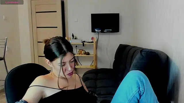 twinkle rosie online show from 13, 12, 2025