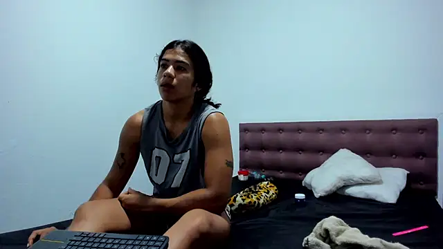 AshleyDeLuca  online show from 19, 2, 2026