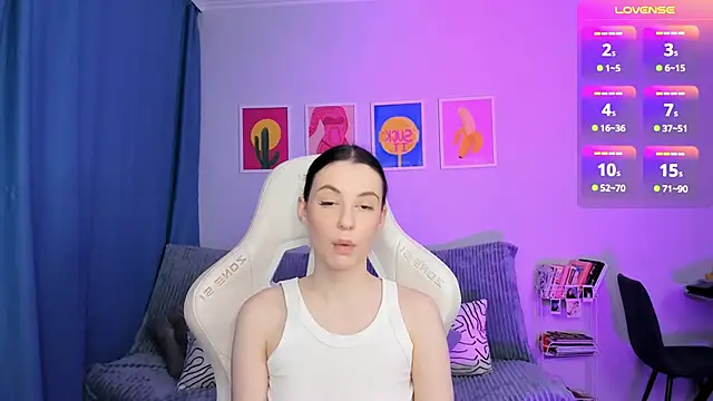 Snapshot of Baby_Annabelle chatting on 24, 11, 2025 Baby Annabelle online show from 24, 11, 2025